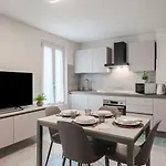 Apartmán Essenza Moderna - Centro & Relax