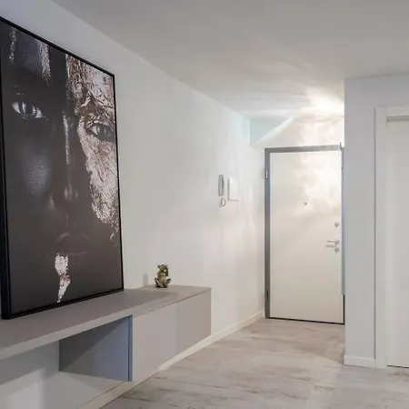 Essenza Moderna - Centro & Relax Brescia